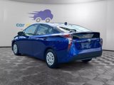 Used 2017 Toyota Prius Two image 3