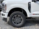 New 2025 Ford F350 4x4 Crew Cab Super Duty image 4