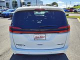 Used 2022 Chrysler Pacifica Limited w/ S Appearance Package image 5