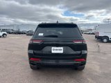 New 2025 Jeep Grand Cherokee Summit image 6