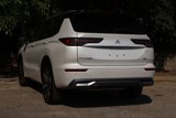 New 2025 Mitsubishi Outlander SEL image 5