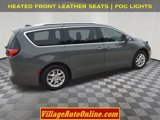 Used 2021 Chrysler Pacifica Touring-L image 4