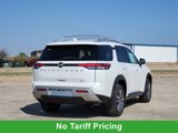 New 2025 Nissan Pathfinder SL image 3