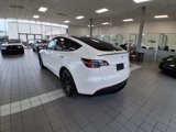 Used 2022 Tesla Model Y Performance image 3