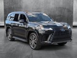 Used 2024 Lexus LX 600 4WD w/ Luxury Package image 3