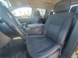 Used 2018 Nissan Titan SV image 5