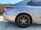 Used 2023 Toyota Camry SE image 6