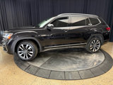 Used 2023 Volkswagen Atlas SEL Premium image 3