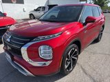 Used 2023 Mitsubishi Outlander SE image 3