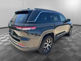 Used 2024 Jeep Grand Cherokee Limited image 4
