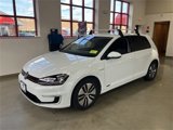 Used 2016 Volkswagen e-Golf SE w/ DC Fast Charging Package image 3