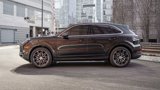 Used 2024 Porsche Cayenne image 2