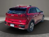 Used 2022 Kia Niro EX image 5