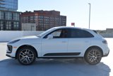 Used 2025 Porsche Macan image 2