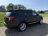 Used 2016 Ford Explorer XLT w/ Equipment Group 202A image 6