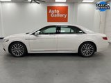 Used 2017 Lincoln Continental Select image 3