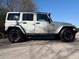 Used 2015 Jeep Wrangler Unlimited Sahara w/ Connectivity Group image 5
