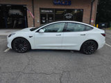 Used 2022 Tesla Model 3 Performance image 2