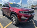 Used 2024 Jeep Grand Cherokee Limited image 2