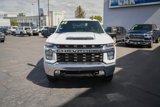Used 2022 Chevrolet Silverado 3500 LT image 2