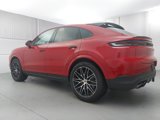 Certified 2025 Porsche Cayenne Coupe image 3