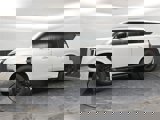 New 2025 Nissan Armada SV image 4