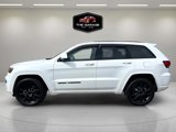 Used 2018 Jeep Grand Cherokee Altitude image 2