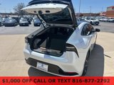 New 2025 Toyota Prius Plug-In Hybrid image 6