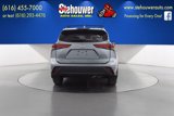 Used 2022 Toyota Highlander XLE image 4