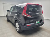 Used 2022 Kia Soul LX image 5