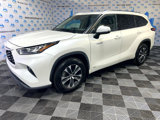 Used 2020 Toyota Highlander XLE image 4