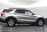 Used 2023 Ford Explorer XLT w/ Equipment Group 202A image 4