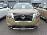 New 2025 Nissan Pathfinder Platinum image 2