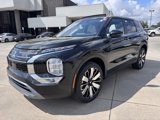 New 2025 Mitsubishi Outlander SE image 3