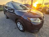 Used 2015 Nissan Rogue SV image 4
