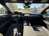 New 2026 Volkswagen Atlas Cross Sport SEL R-Line image 3