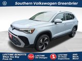 New 2025 Volkswagen Taos SE image 1