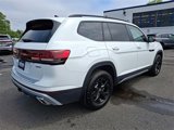New 2025 Volkswagen Atlas Peak Edition SE image 4
