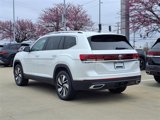 New 2025 Volkswagen Atlas SEL image 3