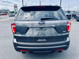 Used 2018 Ford Explorer XLT w/ Equipment Group 202A image 4