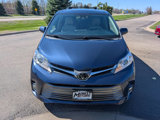 Used 2020 Toyota Sienna XLE w/ XLE Navigation Package image 4