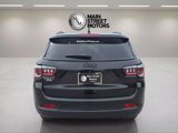 Used 2019 Jeep Compass Latitude image 4