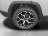 New 2025 Jeep Compass Limited w/ Sun and Sound Group image 4