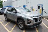 New 2026 Chevrolet Equinox LT image 2