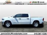 New 2025 RAM 1500 4x4 Crew Cab image 2