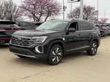 New 2025 Volkswagen Atlas SEL image 2