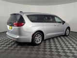 Used 2023 Chrysler Voyager LX image 5