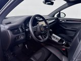 Used 2025 Porsche Macan image 4