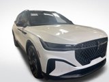 New 2025 Lincoln Nautilus Reserve image 3