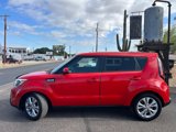 Used 2015 Kia Soul + image 2